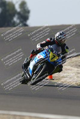 media/Nov-01-2025-TrackDaz (Sat) [[2b4d5192bc]]/C Group/1240pm (Turn 2 Outside)/